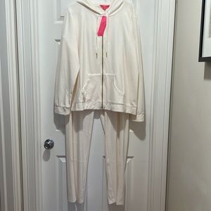 NWT LIlly Pulitzer Velour Hoodie and Pant set in XXL